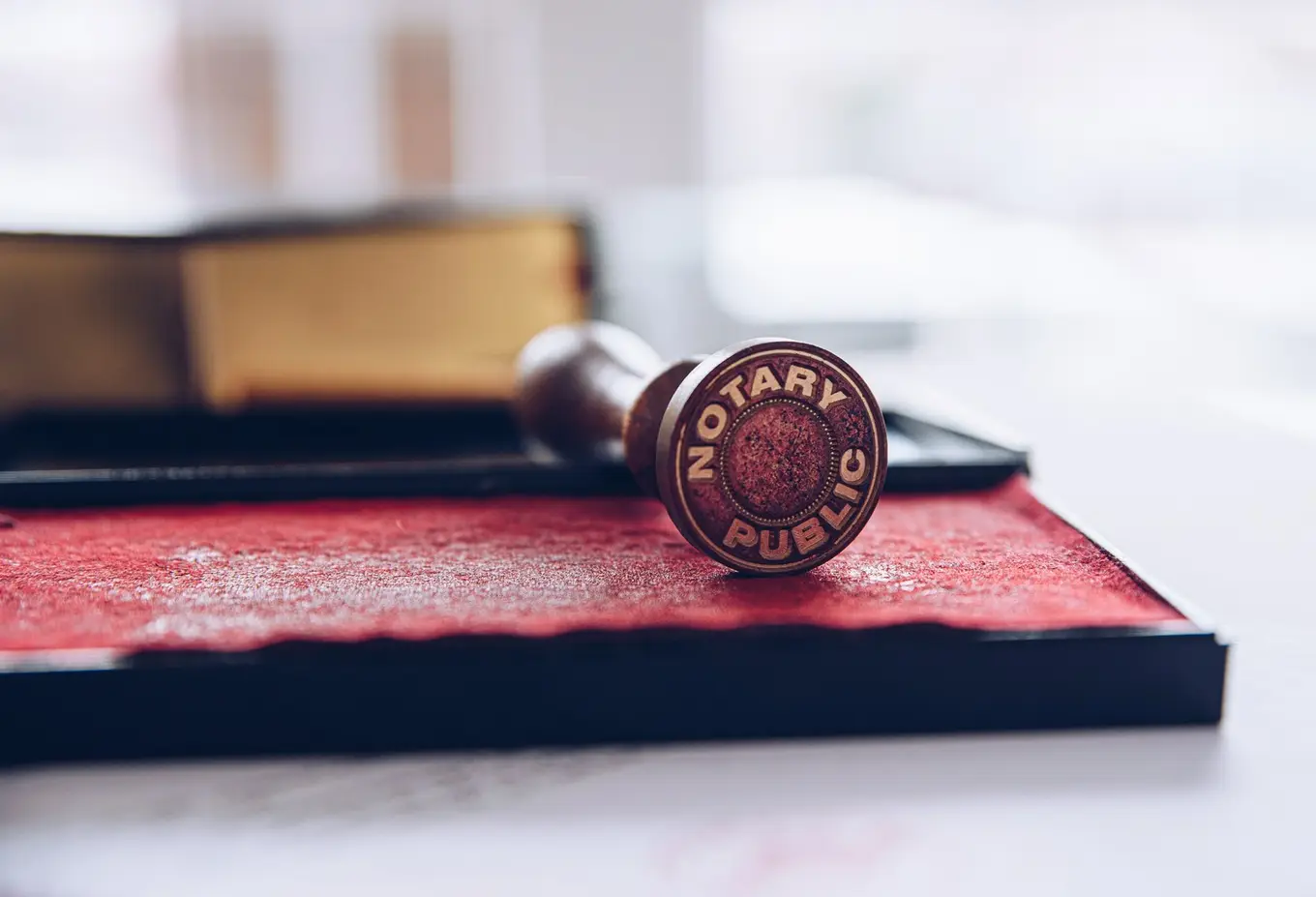 pieczęć notarialna